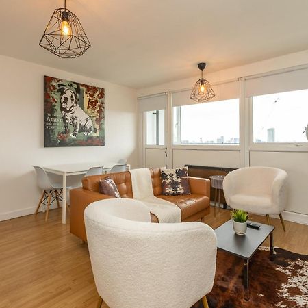 City View Apartments - Bow Londra Dış mekan fotoğraf