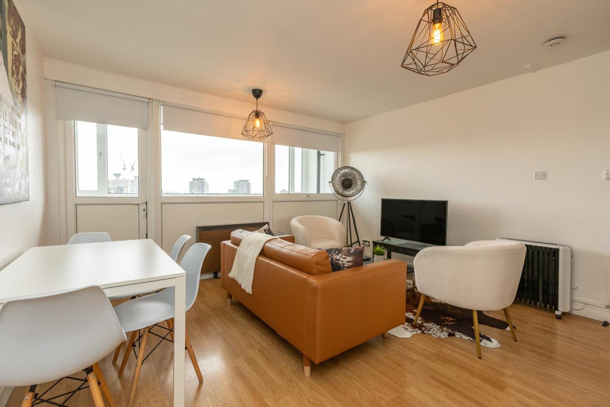City View Apartments - Bow Londra Dış mekan fotoğraf