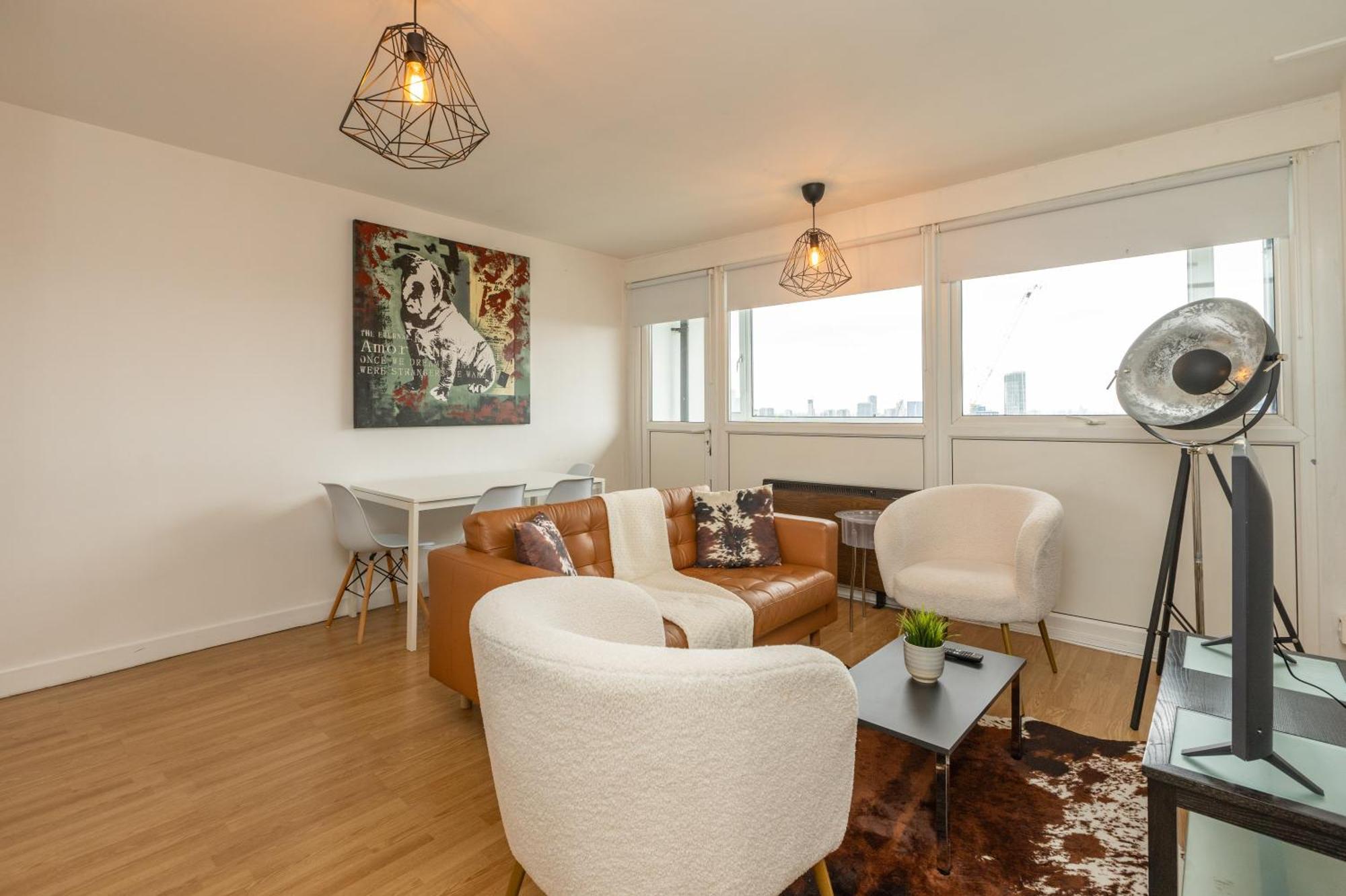 City View Apartments - Bow Londra Dış mekan fotoğraf