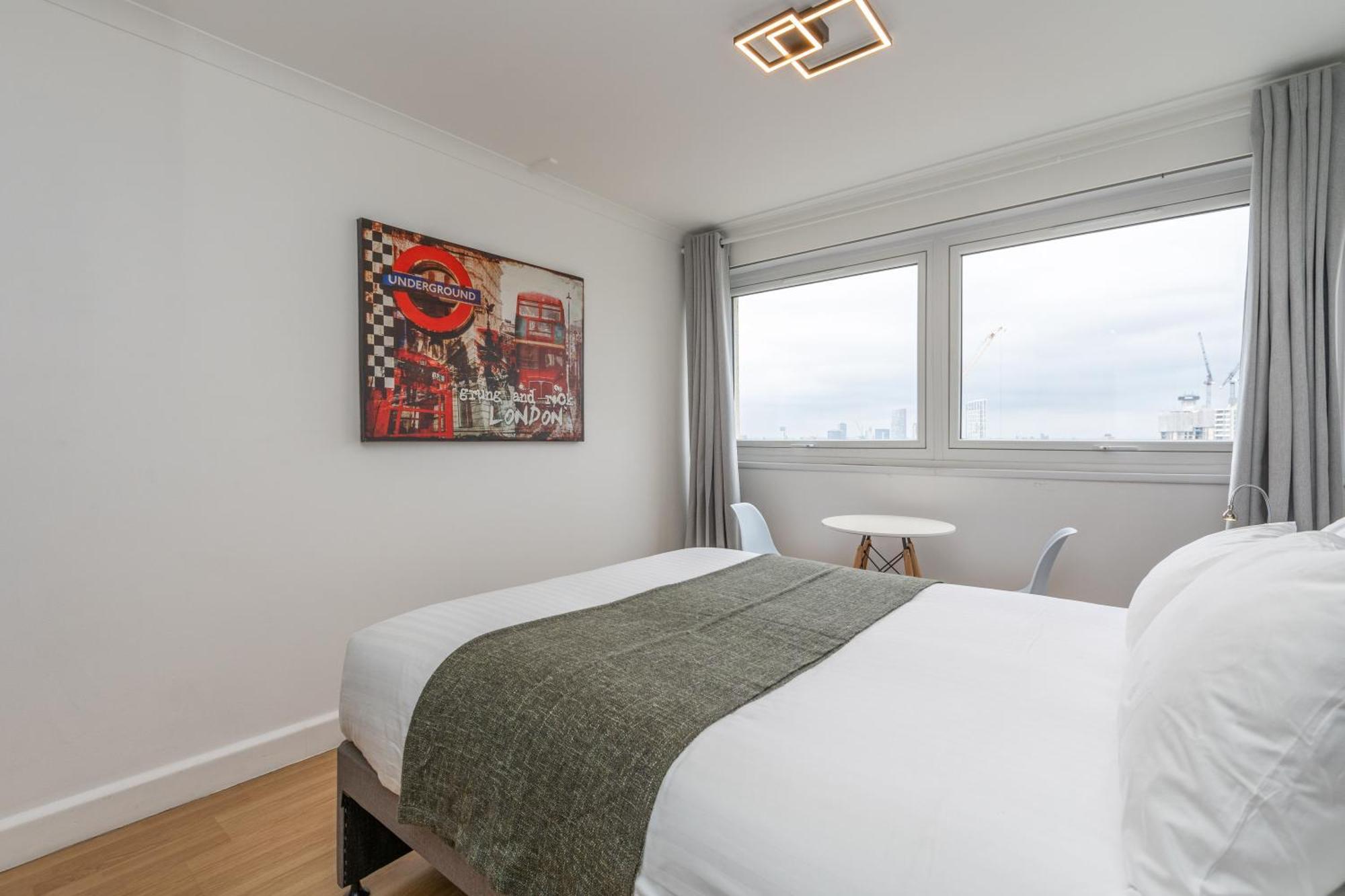 City View Apartments - Bow Londra Dış mekan fotoğraf